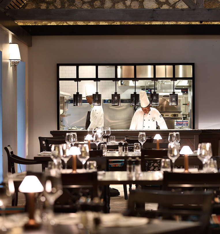 Book Air Canada flights to Montego Bay (MBJ) | Air Canada